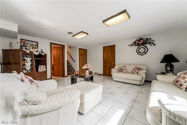 6117 Yorktown Road, Lorain, OH 44053