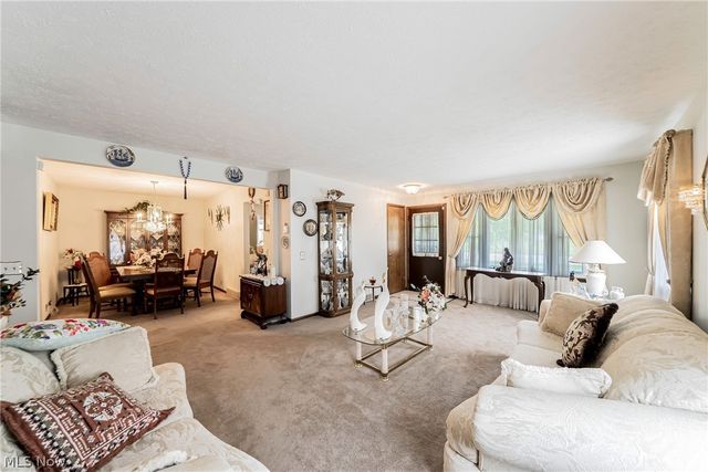 6117 Yorktown Road, Lorain, OH 44053