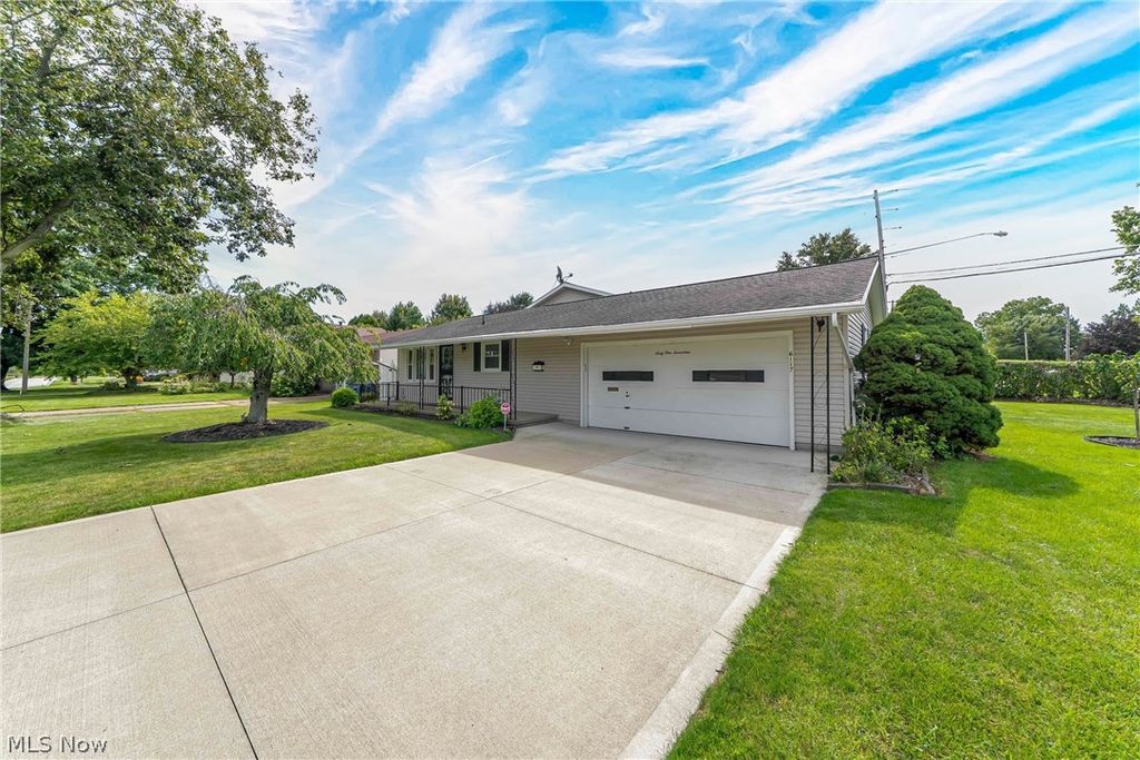 6117 Yorktown Road, Lorain, OH 44053
