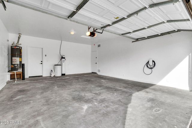 2430 S DRAGOON Drive, Chandler, AZ 85286