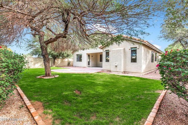 2430 S DRAGOON Drive, Chandler, AZ 85286