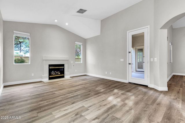 2430 S DRAGOON Drive, Chandler, AZ 85286