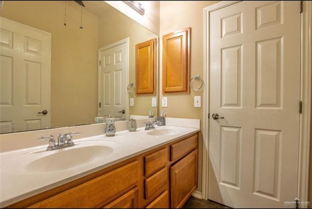 8437 N 24th Street, Mcallen, TX 78504