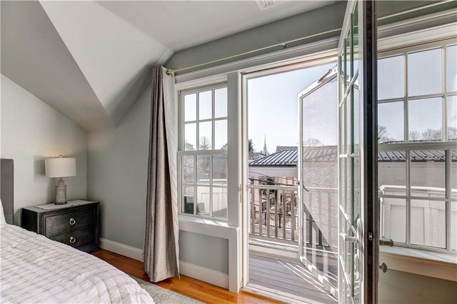 4 Barney Street, Newport, RI 02840