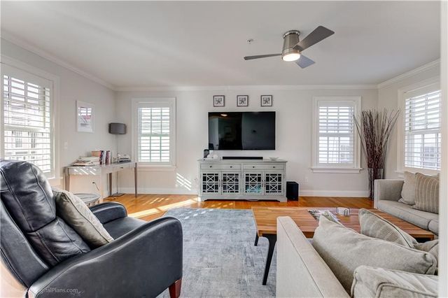 4 Barney Street, Newport, RI 02840