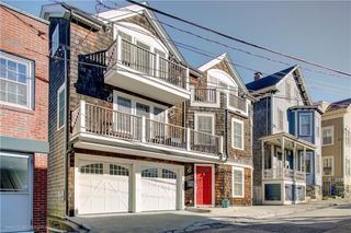 4 Barney Street, Newport, RI 02840