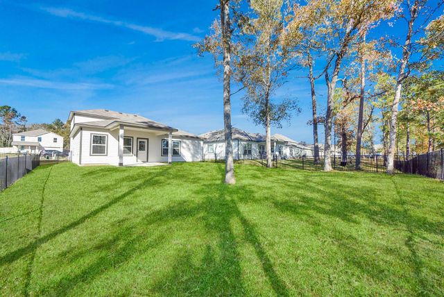 473 Shoreview Drive, Conroe, TX 77303