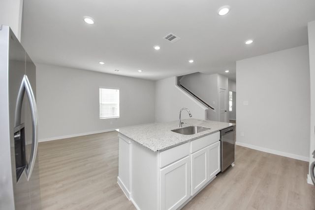 473 Shoreview Drive, Conroe, TX 77303