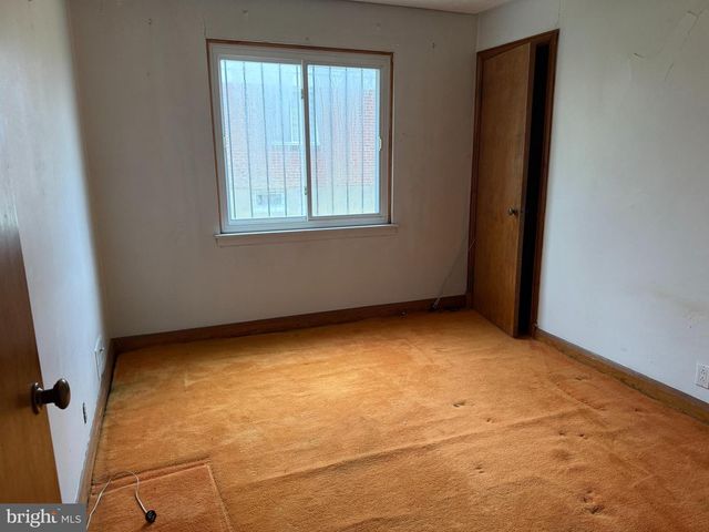 2713 GLEN AVE, Baltimore, MD 21215
