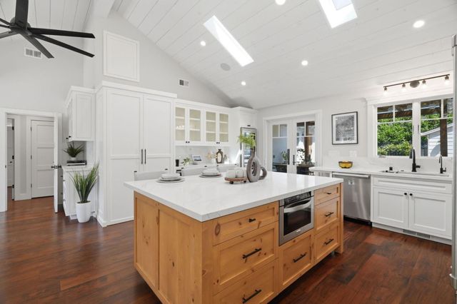 1233 Malone Road, San Jose, CA 95125