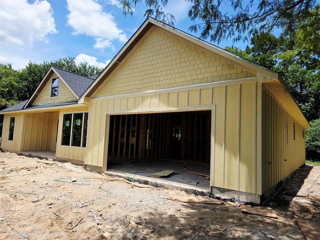 126 Antelope Drive, Crosby, TX 77532