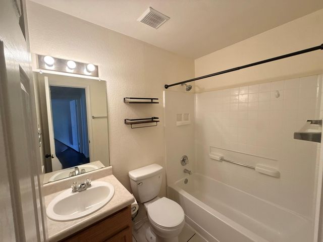 116 Spur CV, Kyle, TX 78640