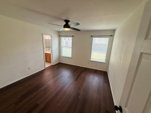 116 Spur CV, Kyle, TX 78640