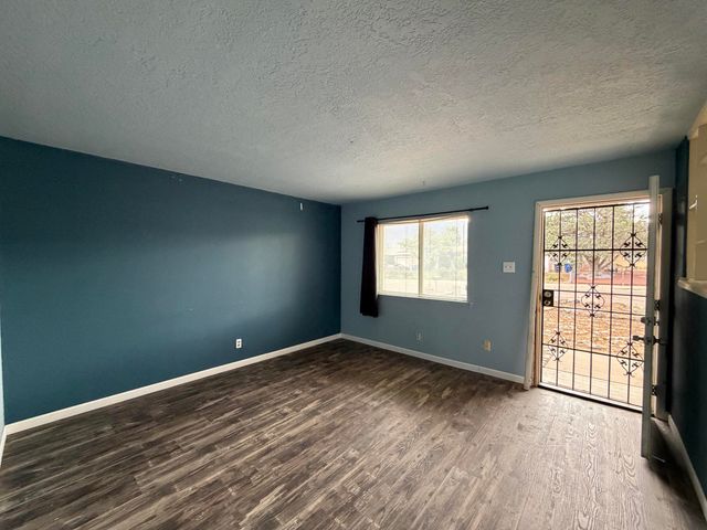 517 Ida Place NE, Albuquerque, NM 87123