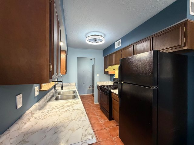 517 Ida Place NE, Albuquerque, NM 87123