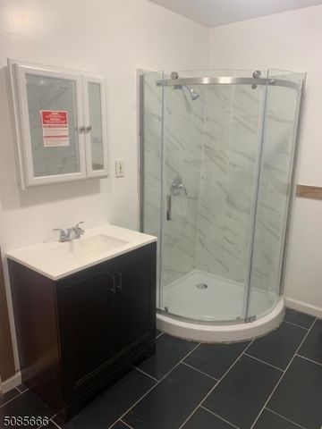 852 S 13Th St, Newark City, NJ 07108