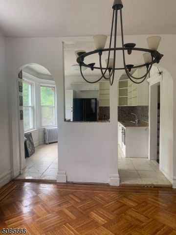 852 S 13Th St, Newark City, NJ 07108