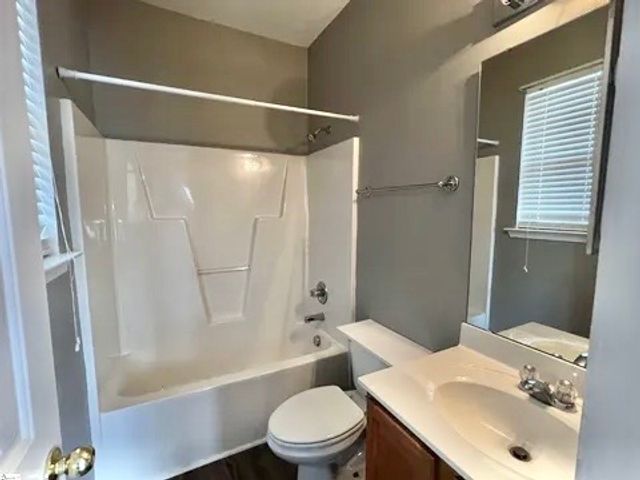 104 Maravista Avenue, Greenville, SC 29617