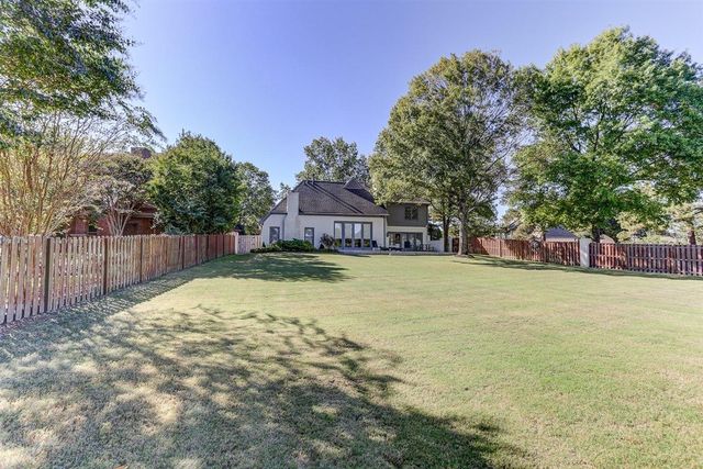 2482 BROTHERWOOD CV, Collierville, TN 38017