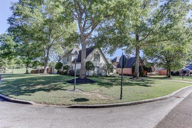 2482 BROTHERWOOD CV, Collierville, TN 38017