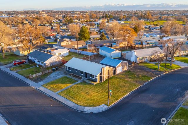 643 W Loop Drive, Moses Lake, WA 99357