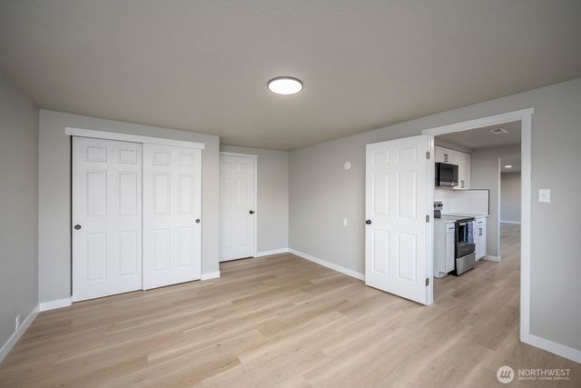 643 W Loop Drive, Moses Lake, WA 99357