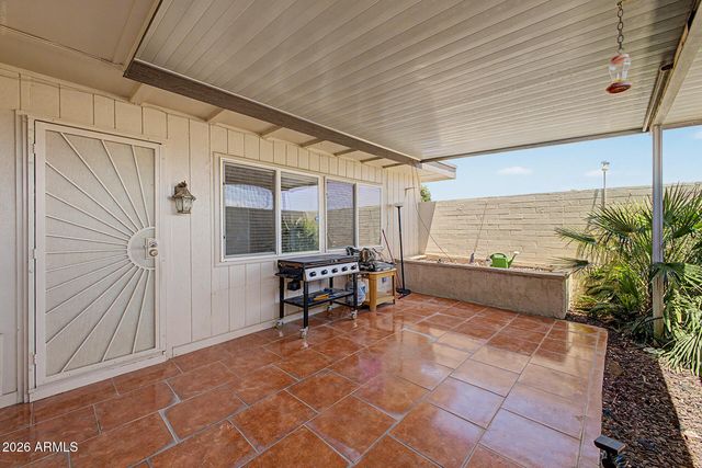 14039 N PALM RIDGE Drive W, Sun City, AZ 85351
