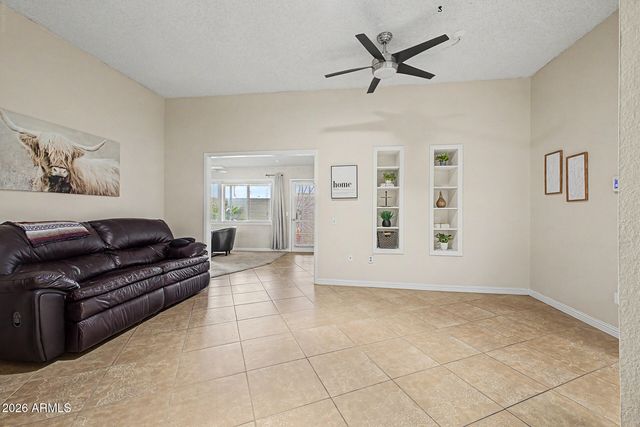 14039 N PALM RIDGE Drive W, Sun City, AZ 85351