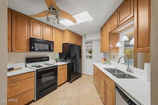 14039 N PALM RIDGE Drive W, Sun City, AZ 85351