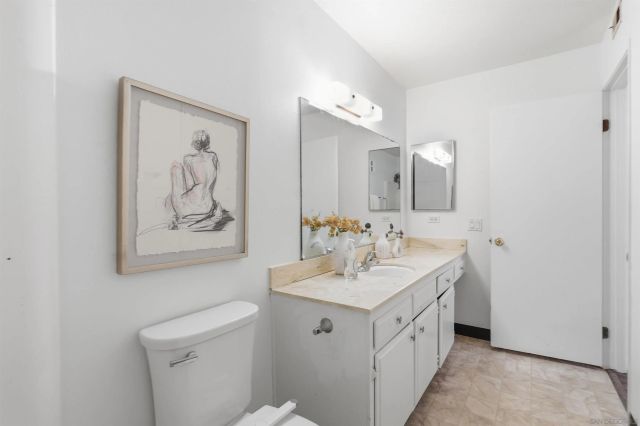 6878 Navajo Rd 111, San Diego, CA 92119