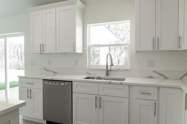 5670 SW 161ST PLACE, Ocala, FL 34473