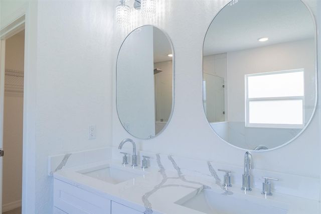 5670 SW 161ST PLACE, Ocala, FL 34473