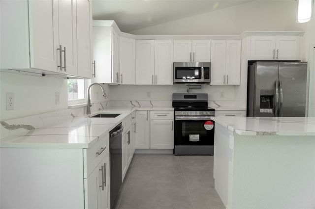 5670 SW 161ST PLACE, Ocala, FL 34473