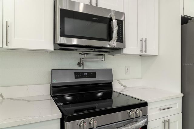 5670 SW 161ST PLACE, Ocala, FL 34473