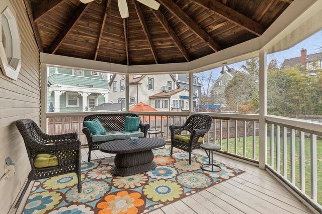 6 Elmwood Rd, Swampscott, MA 01907