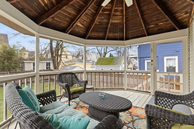 6 Elmwood Rd, Swampscott, MA 01907