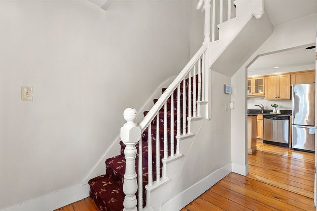 6 Elmwood Rd, Swampscott, MA 01907