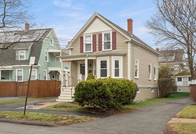 6 Elmwood Rd, Swampscott, MA 01907