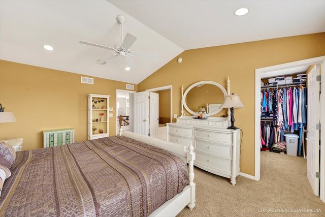 403 Town Center Boulevard, Gilberts, IL 60136