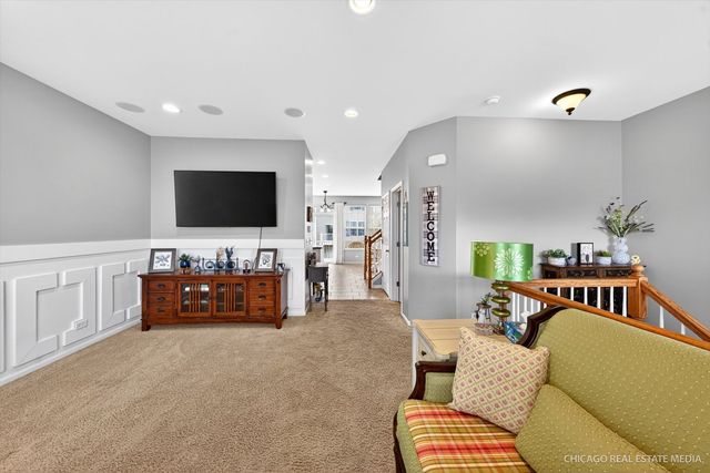 403 Town Center Boulevard, Gilberts, IL 60136