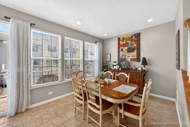 403 Town Center Boulevard, Gilberts, IL 60136