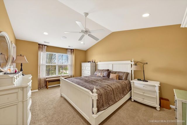 403 Town Center Boulevard, Gilberts, IL 60136