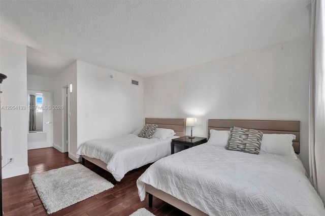 19370 Collins Avenue 1001, Sunny Isles Beach, FL 33160