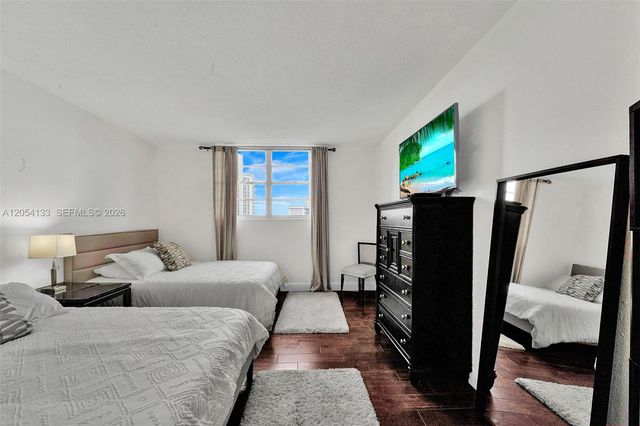 19370 Collins Avenue 1001, Sunny Isles Beach, FL 33160