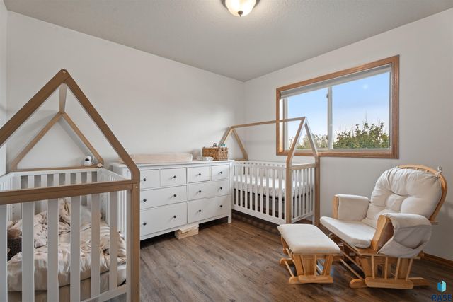 3800 N Gemini Dr Drive, Sioux Falls, SD 57107