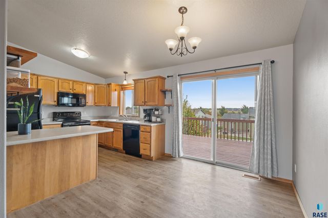 3800 N Gemini Dr Drive, Sioux Falls, SD 57107