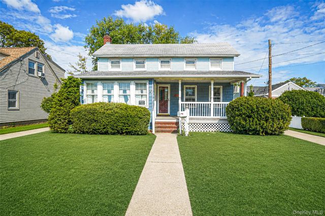 2958 Court Street, Oceanside, NY 11572