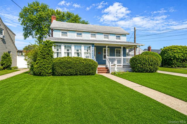 2958 Court Street, Oceanside, NY 11572