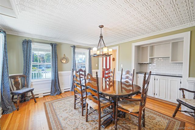 2958 Court Street, Oceanside, NY 11572
