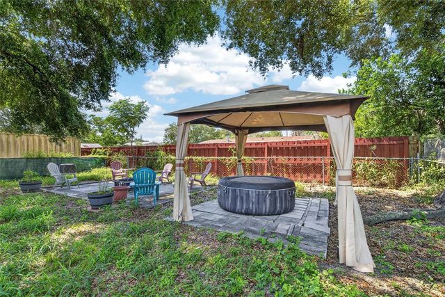 2715 EATON AVENUE, Eaton Park, FL 33840
